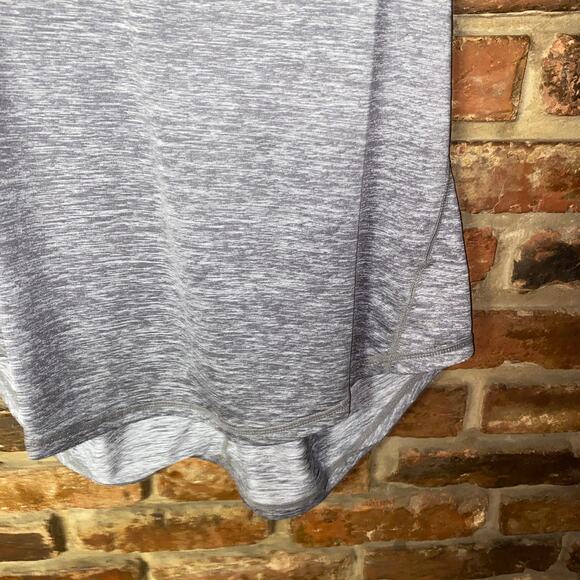 NWT Aeuui Heathered Gray Racerback Pleated Mesh Tank Top Women's Size XL - Picture 6 of 11